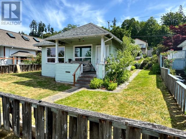 Property at 5742 MAPLE AVE image 3