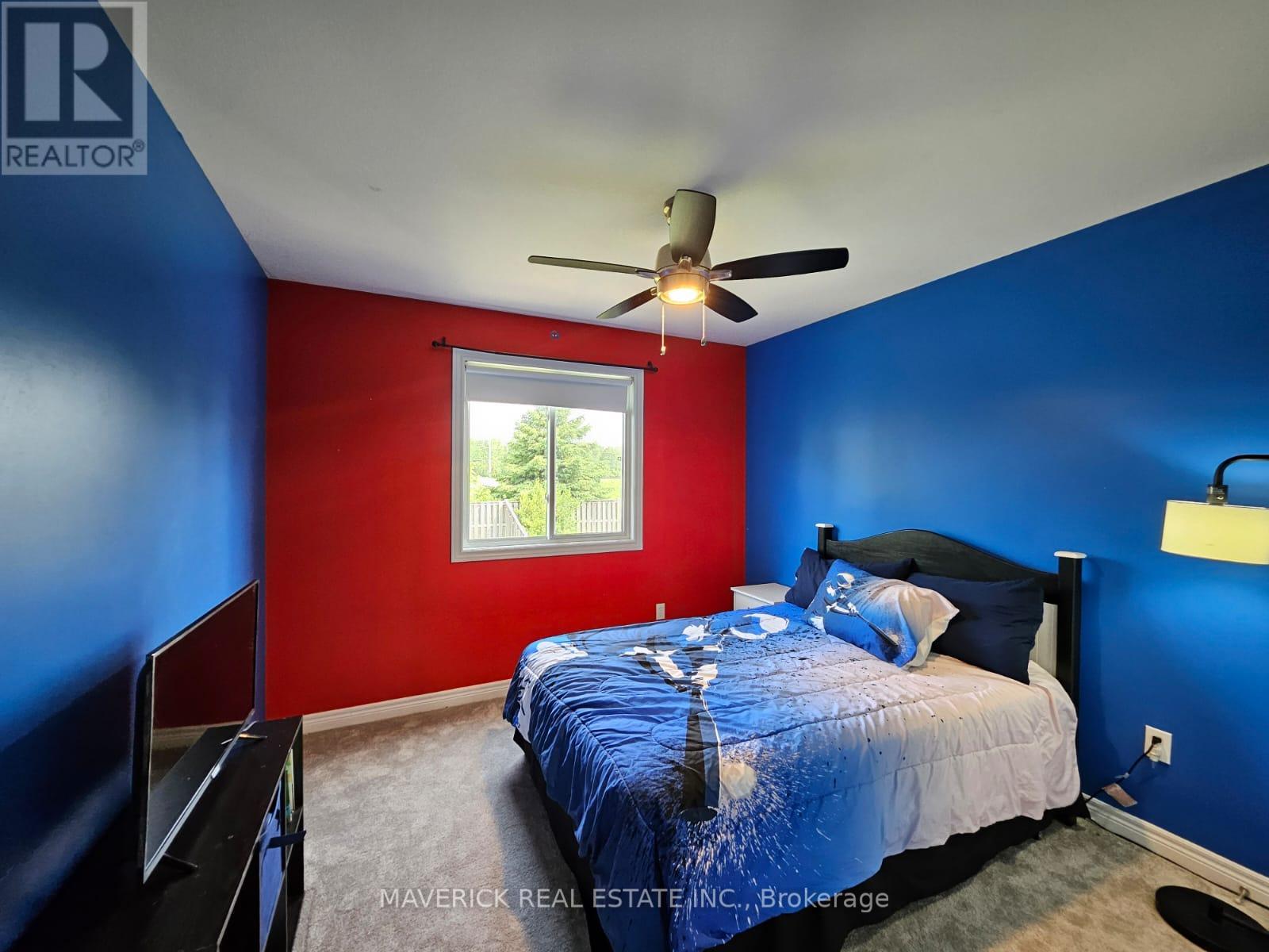 927 Bradshaw Crescent, London North, Ontario  N5X 0B6 - Photo 17 - X12213332