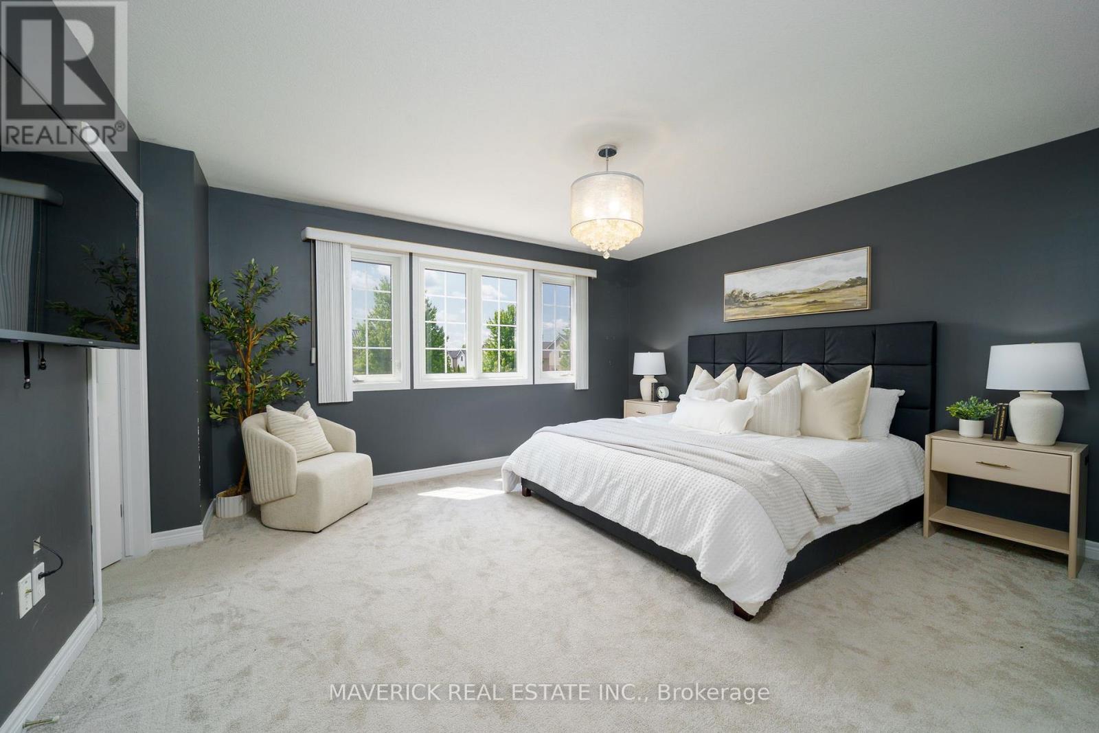 927 Bradshaw Crescent, London North, Ontario  N5X 0B6 - Photo 14 - X12213332