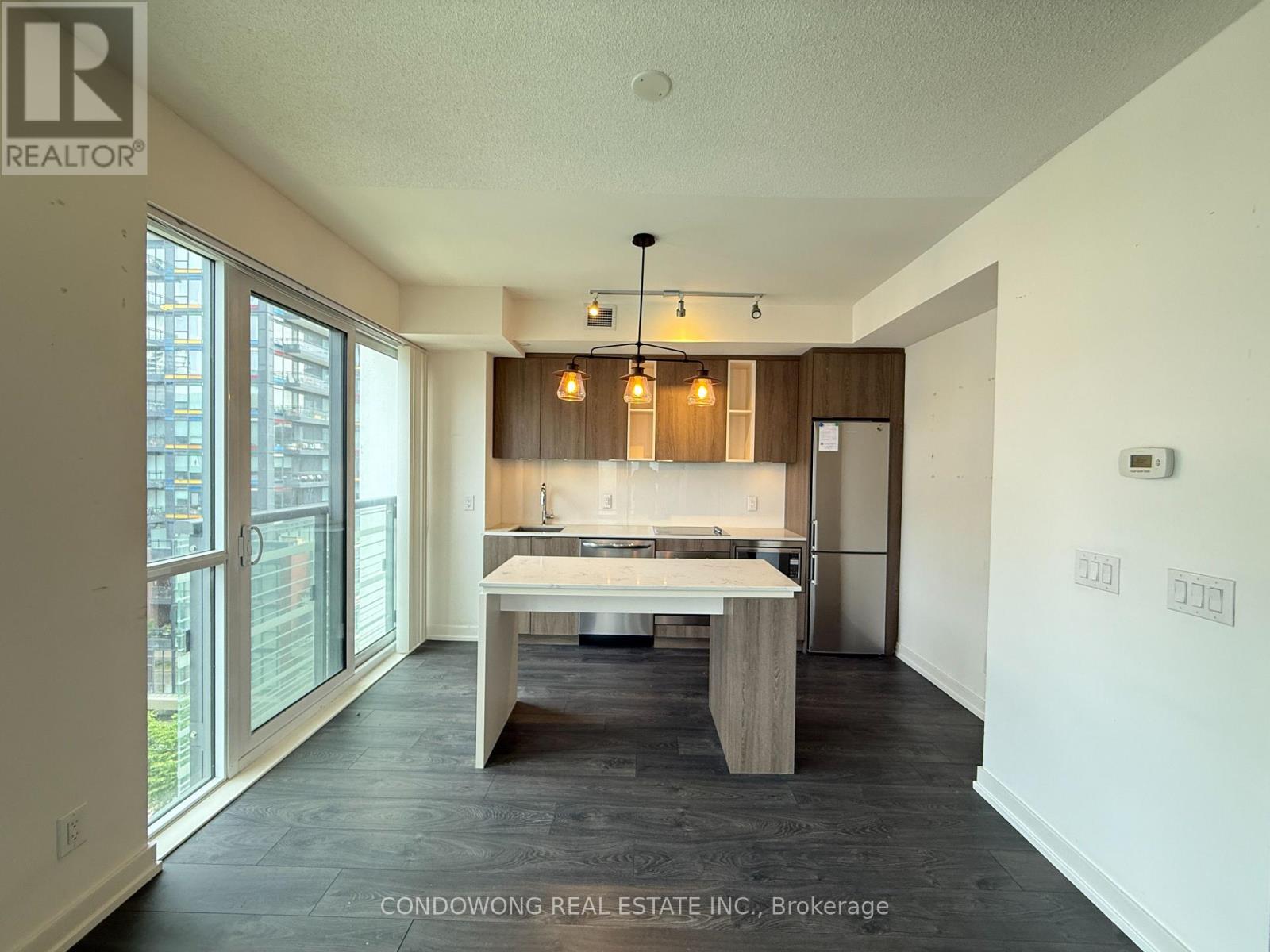 809 - 200 Sackville Street, Toronto, Ontario  M5A 0C4 - Photo 3 - C12204734