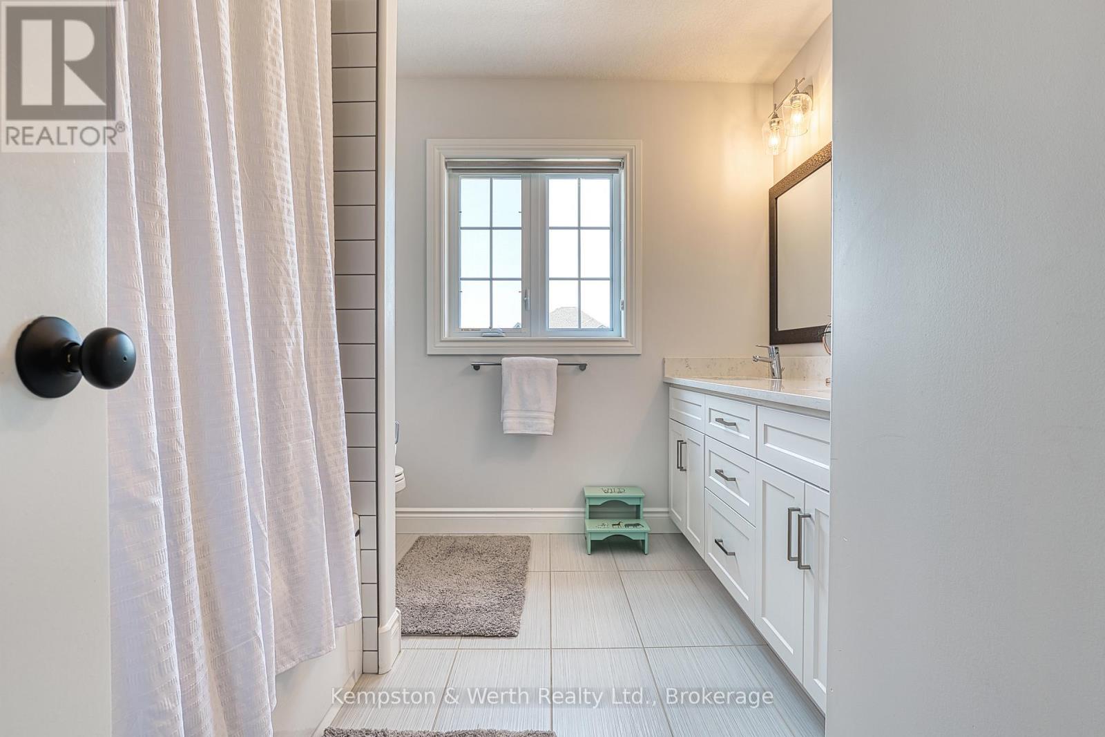 71 Forbes Crescent, North Perth, Ontario  N4W 0B8 - Photo 25 - X12220339
