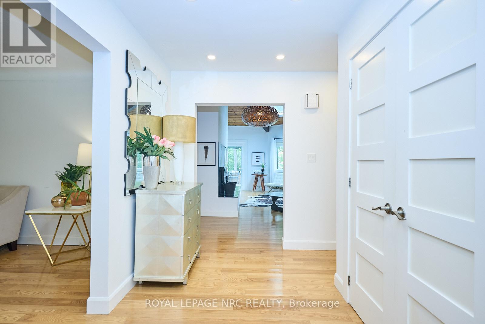 2834 Mcsherry Lane, Pelham (Fonthill), Ontario  L0S 1E6 - Photo 23 - X12217614