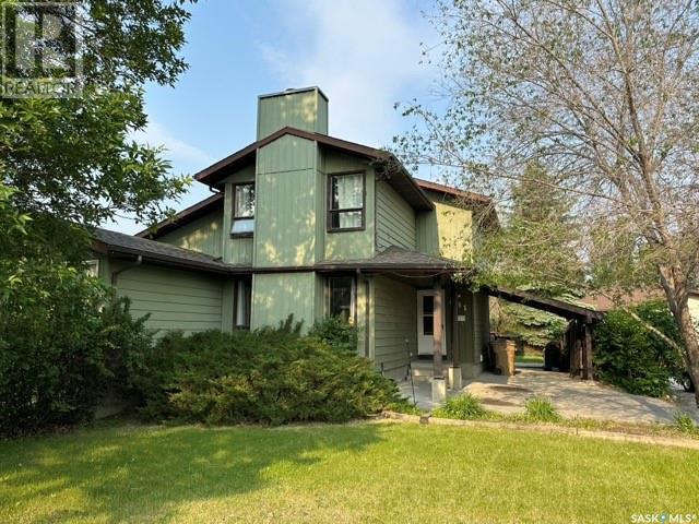 831 DOLAN STREET, Regina, Saskatchewan