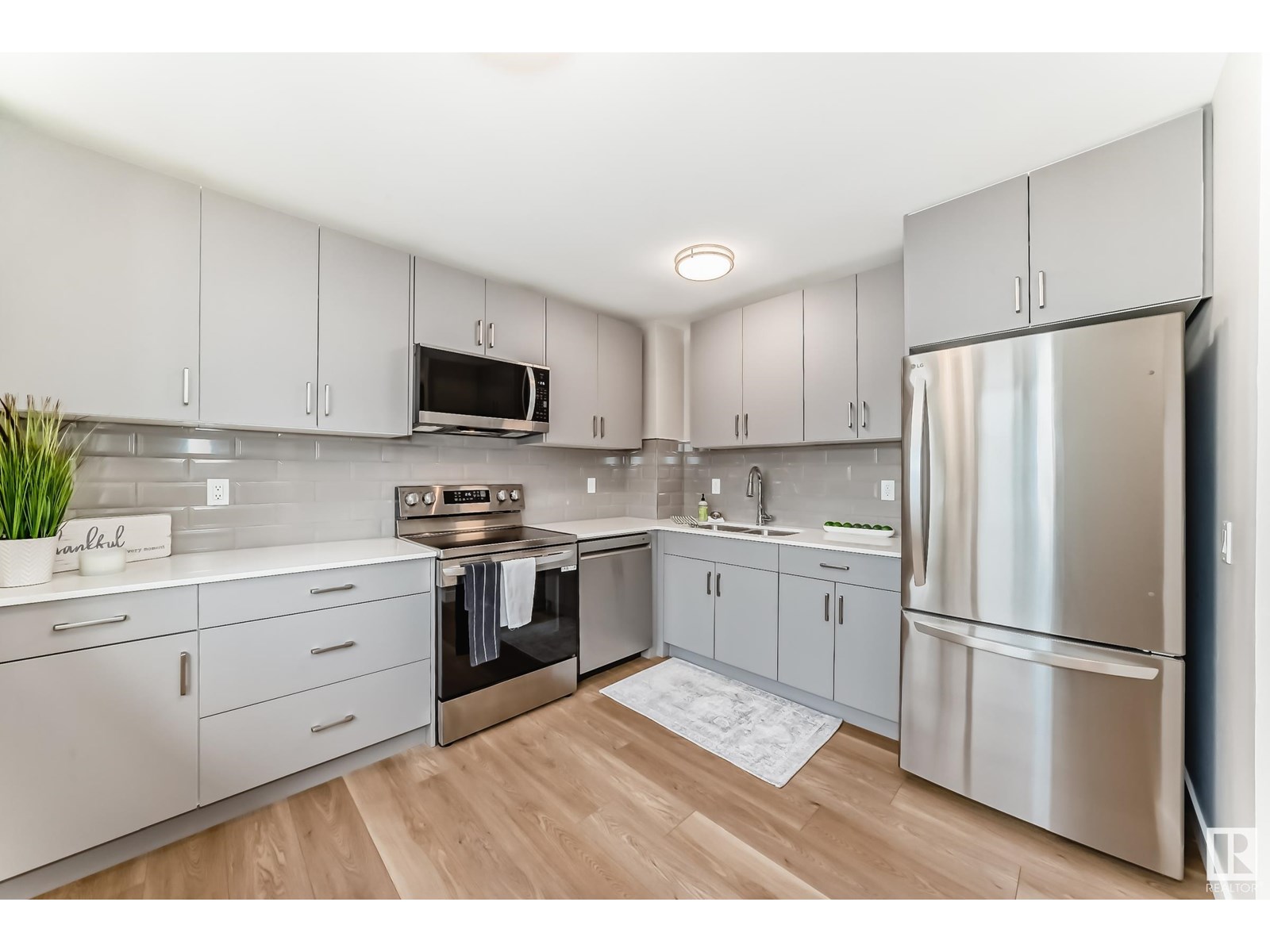 3161 138 Av Nw, Edmonton, Alberta  T5Y 1R1 - Photo 14 - E4442143
