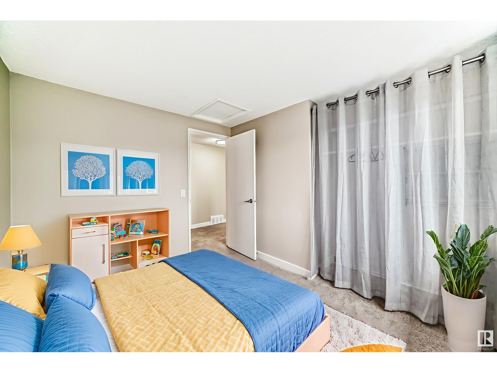 3161 138 Av Nw, Edmonton, Alberta  T5Y 1R1 - Photo 4 - E4442143