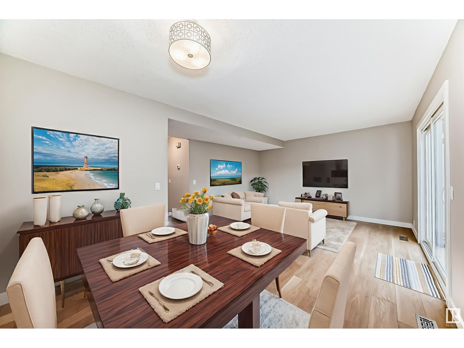 3161 138 Av Nw, Edmonton, Alberta  T5Y 1R1 - Photo 2 - E4442143