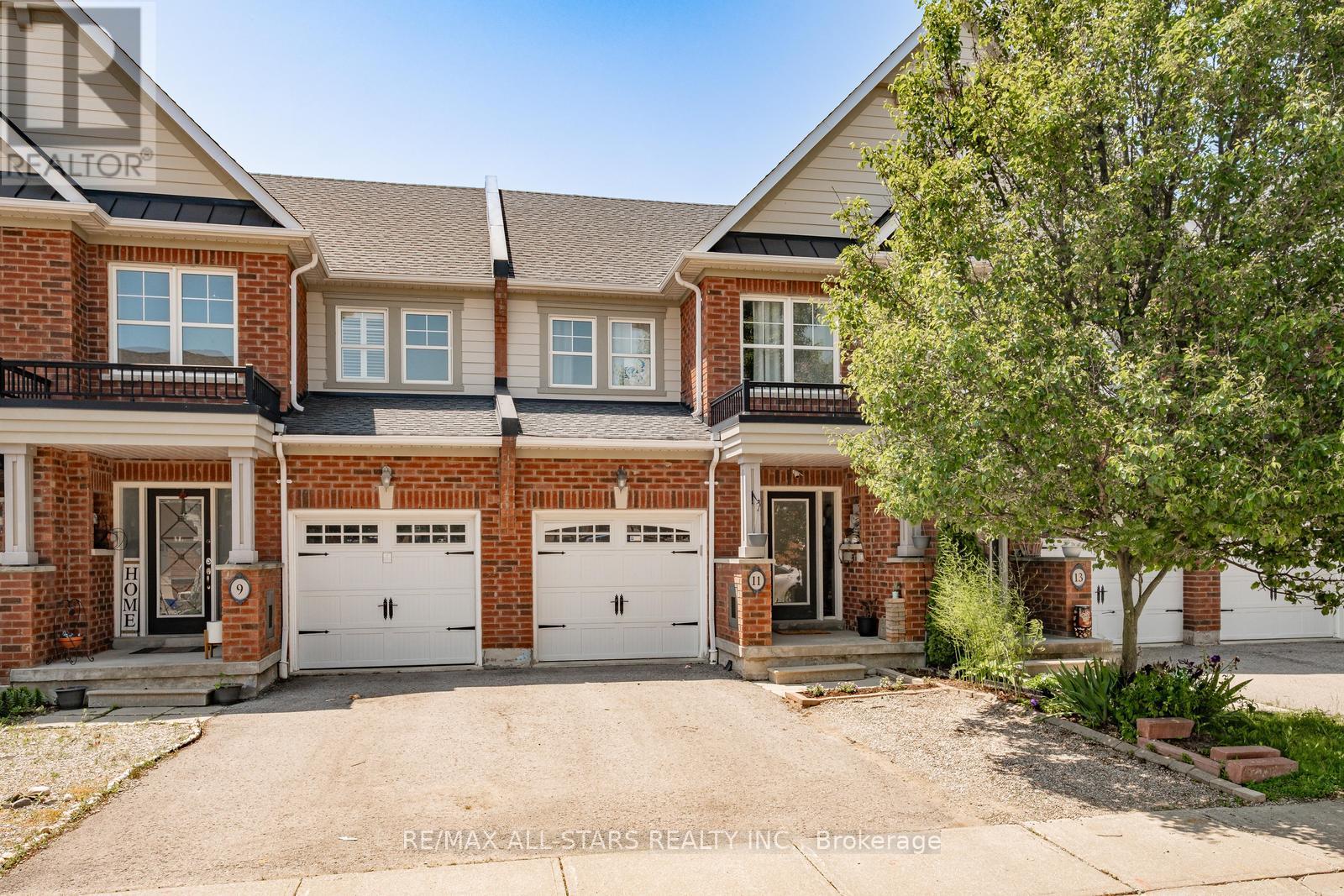 Property at 11 EASTWIND DRIVE image 2