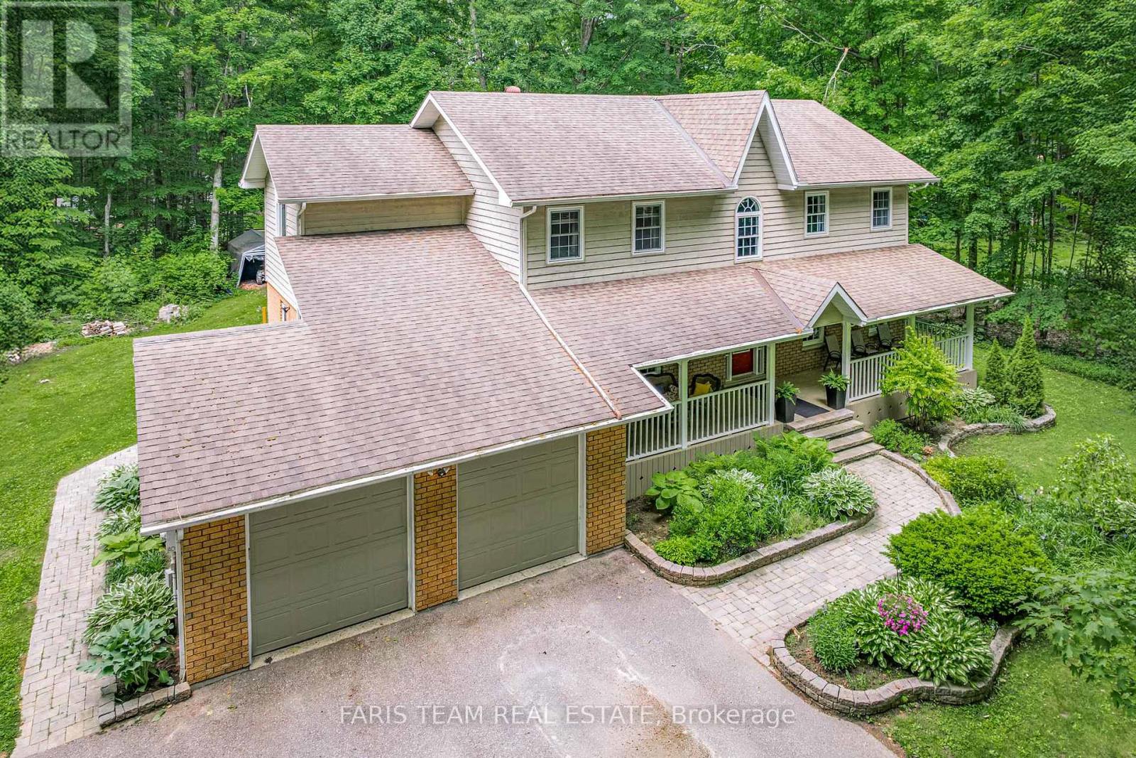 64 GOLDFINCH CRESCENT, Tiny, Ontario