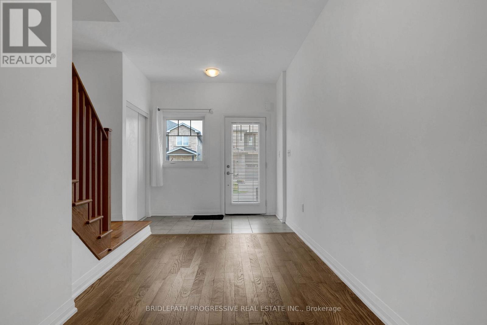 Property at 22 ALASKAN HEIGHTS image 3