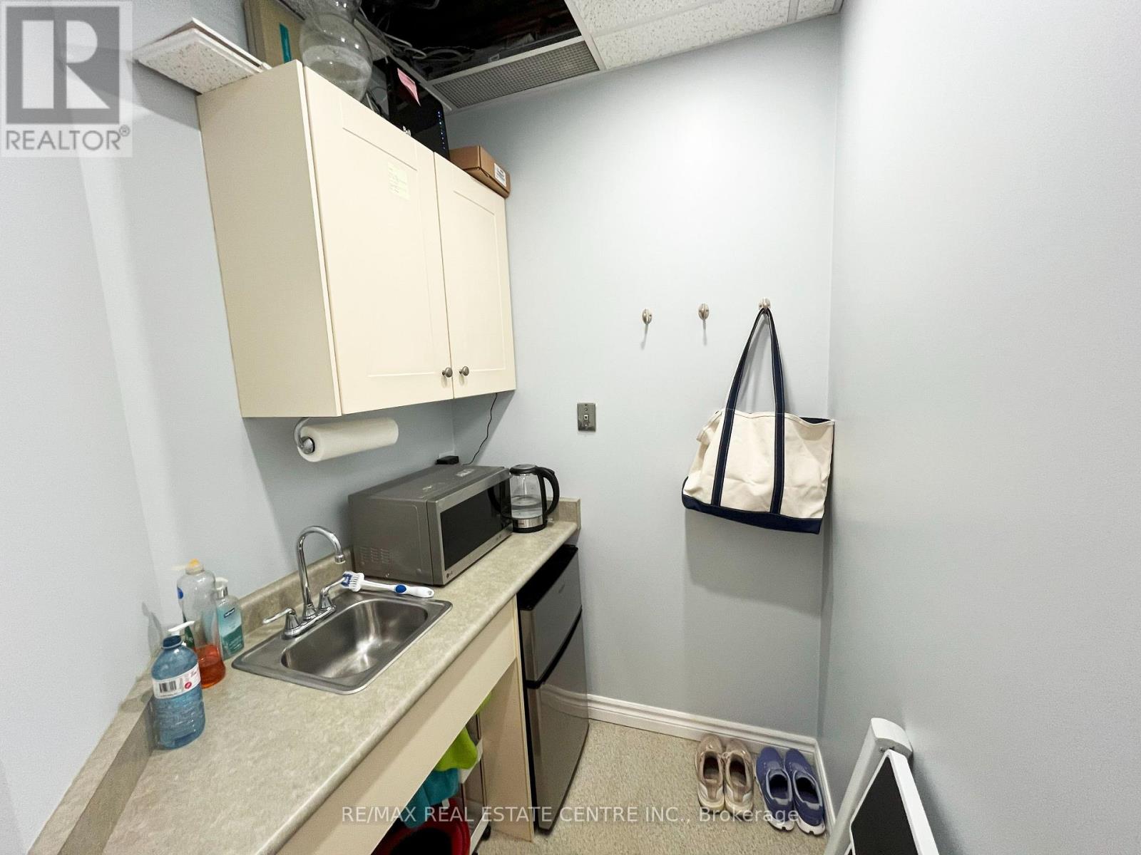 102 - 311 Commercial Street, Milton, Ontario  L9T 3Z9 - Photo 14 - W12220367