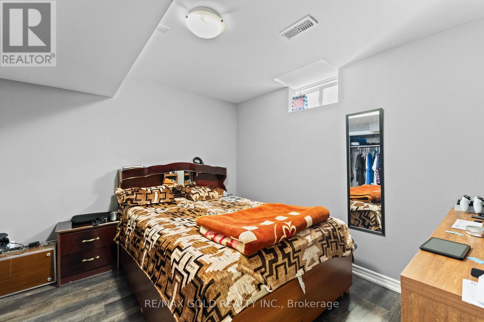 13 Footbridge Crescent, Brampton (Sandringham-Wellington), Ontario  L6R 0K5 - Photo 38 - W12220468