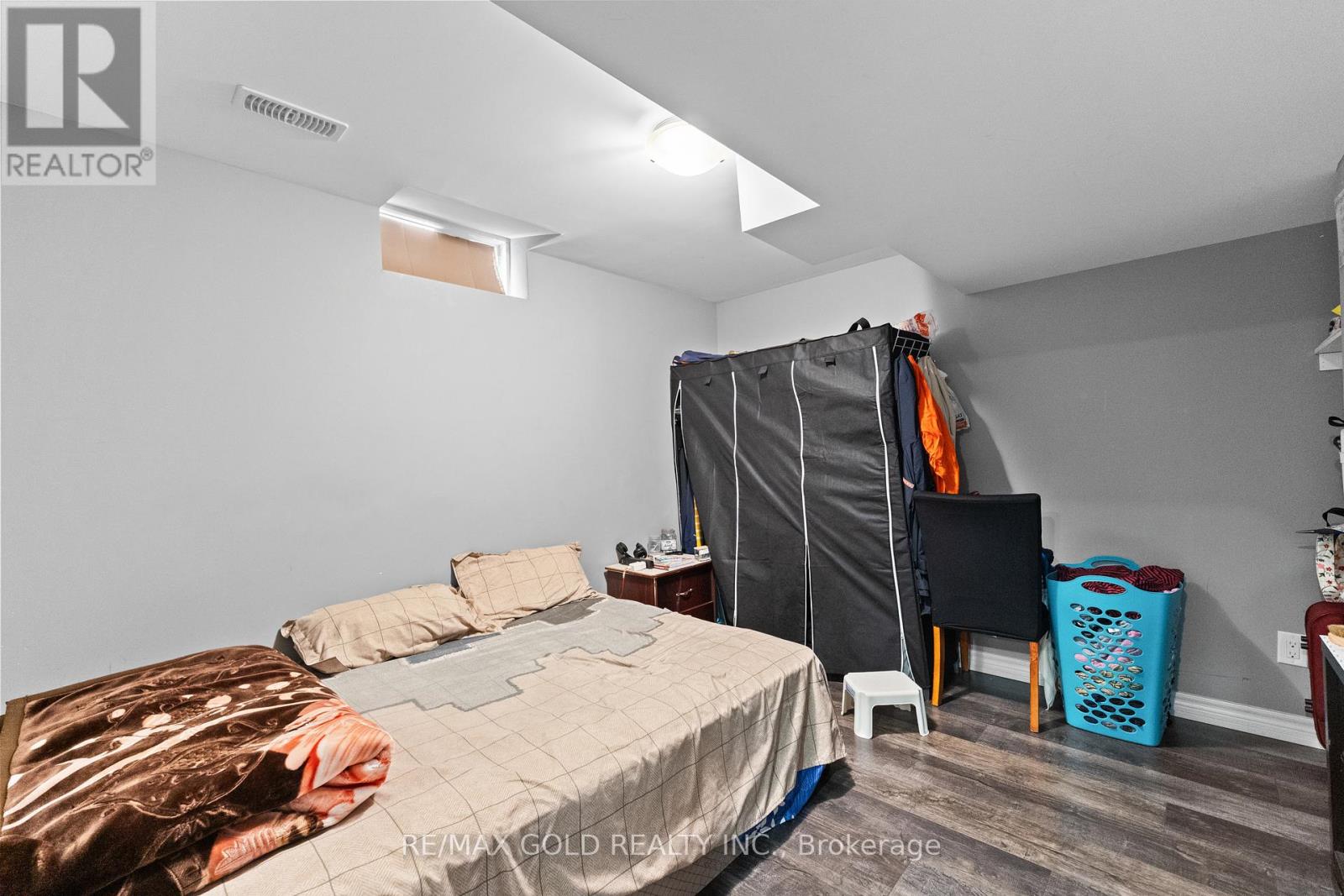 13 Footbridge Crescent, Brampton (Sandringham-Wellington), Ontario  L6R 0K5 - Photo 39 - W12220468