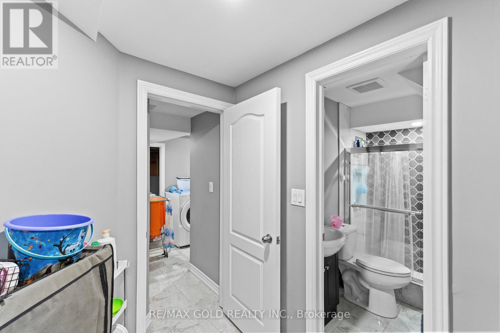 13 Footbridge Crescent, Brampton (Sandringham-Wellington), Ontario  L6R 0K5 - Photo 40 - W12220468