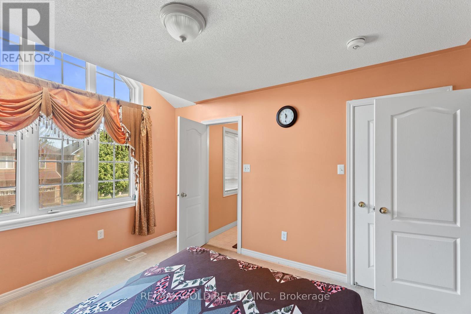 13 Footbridge Crescent, Brampton (Sandringham-Wellington), Ontario  L6R 0K5 - Photo 42 - W12220468