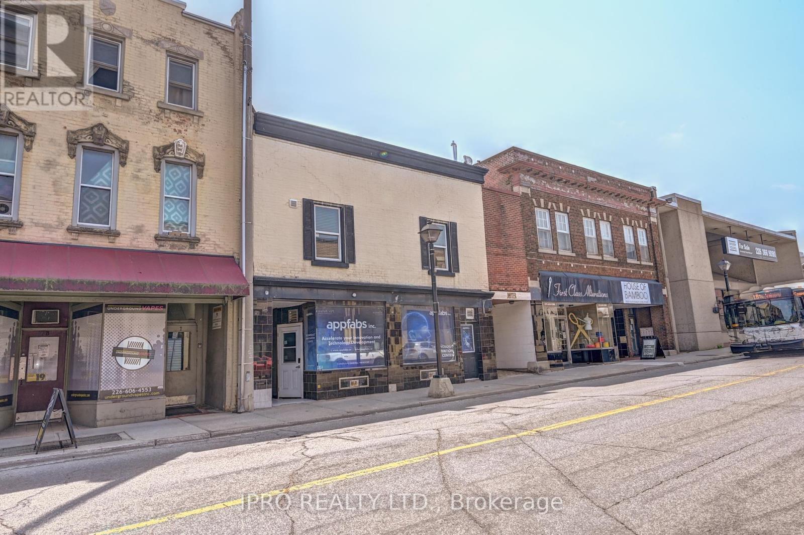 15 AINSLIE STREET N, Cambridge, Ontario