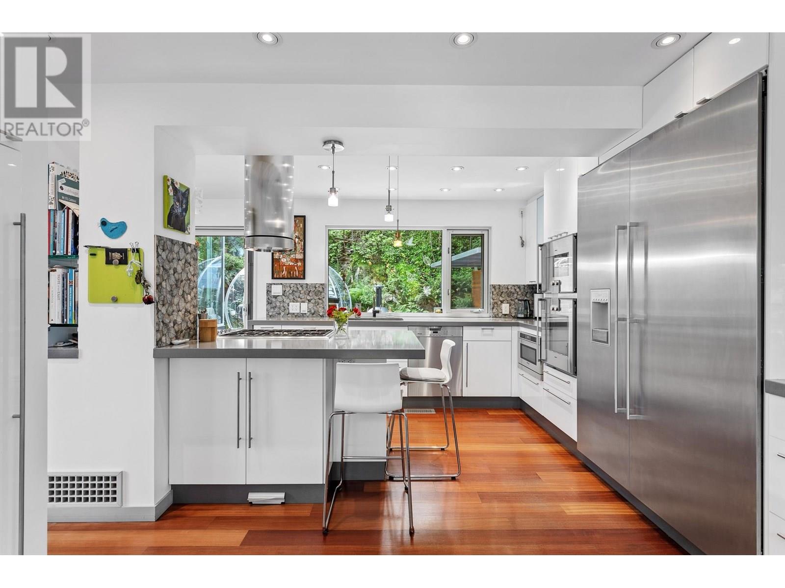 4527 Strathcona Road, North Vancouver, British Columbia  V7G 1G7 - Photo 15 - R3014831