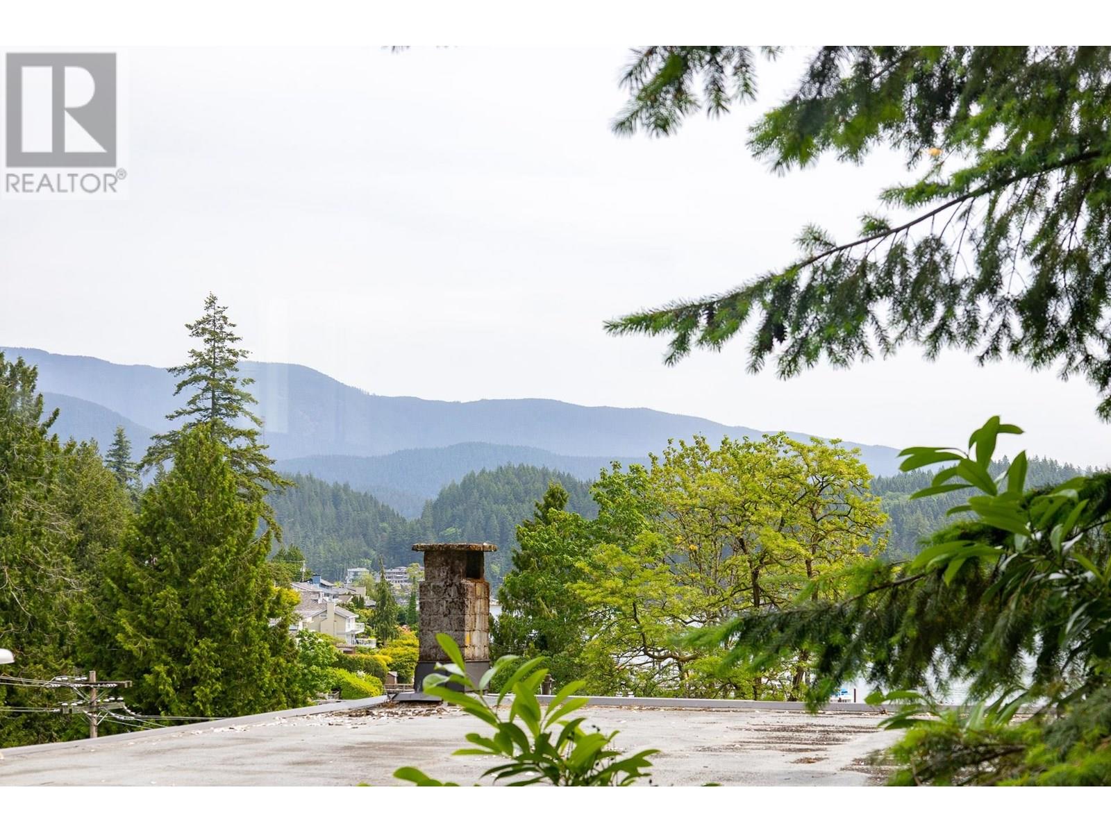 4527 Strathcona Road, North Vancouver, British Columbia  V7G 1G7 - Photo 27 - R3014831