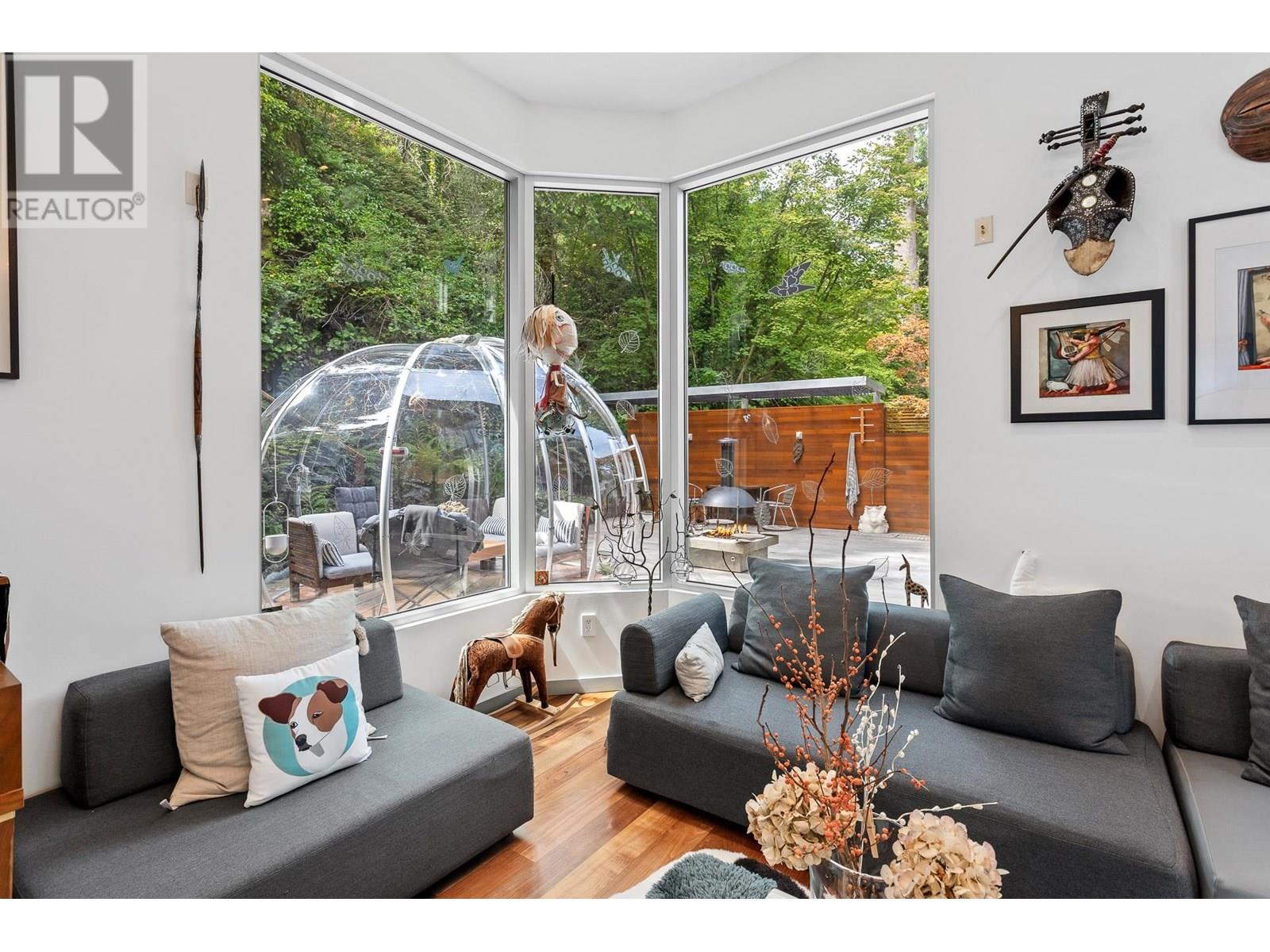 4527 Strathcona Road, North Vancouver, British Columbia  V7G 1G7 - Photo 10 - R3014831