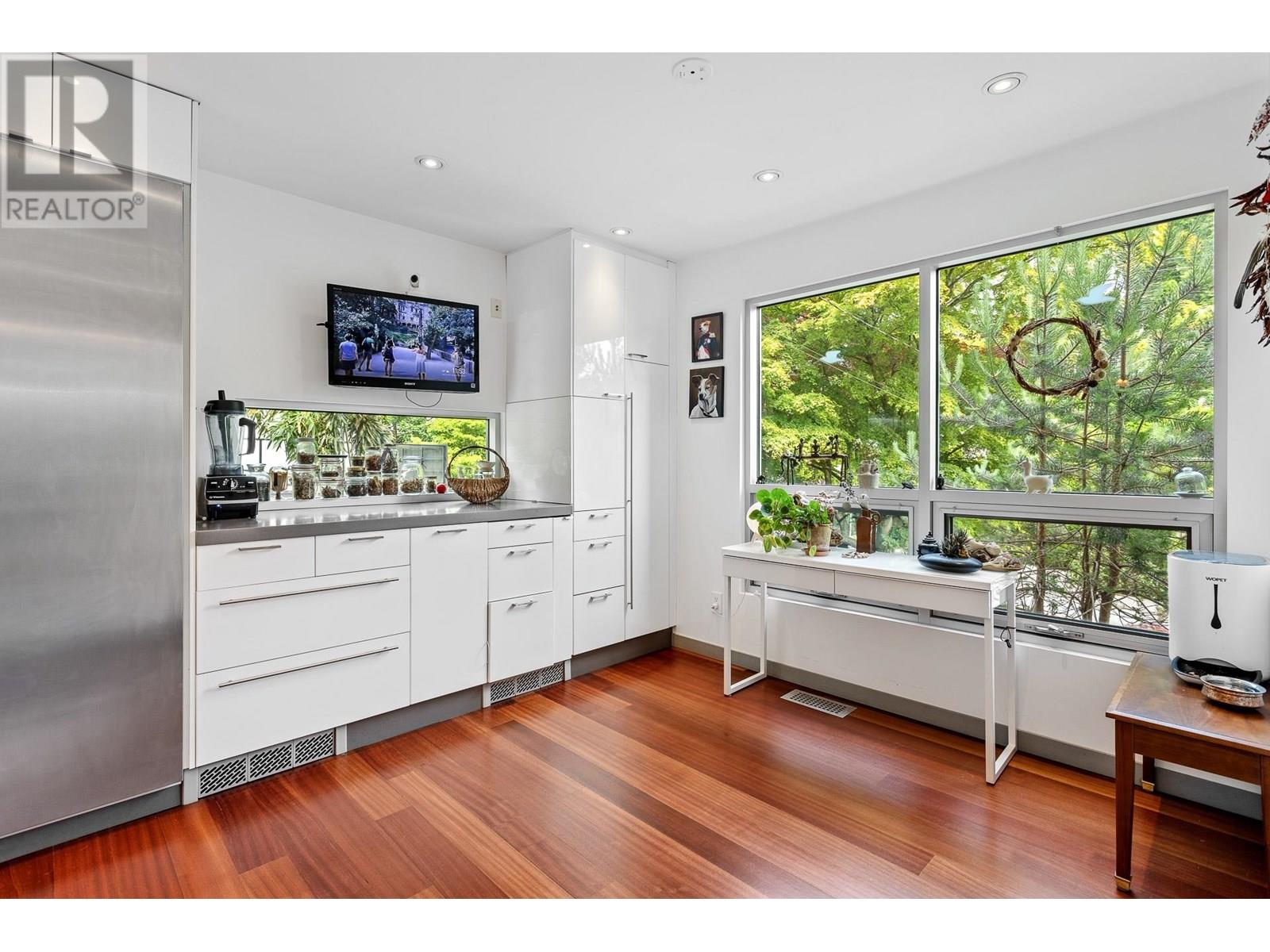 4527 Strathcona Road, North Vancouver, British Columbia  V7G 1G7 - Photo 17 - R3014831