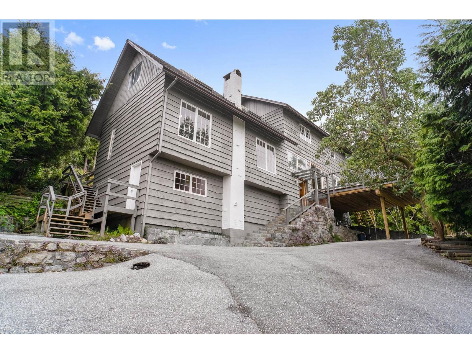 Property at 4607 WOODGREEN DRIVE image 4