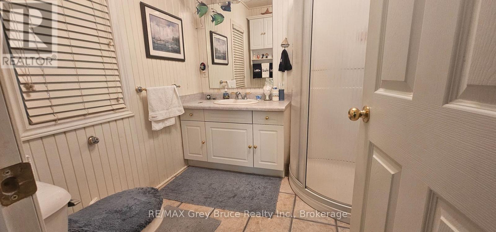 19 Mill Street, Northern Bruce Peninsula, Ontario  N0H 1W0 - Photo 11 - X12220487