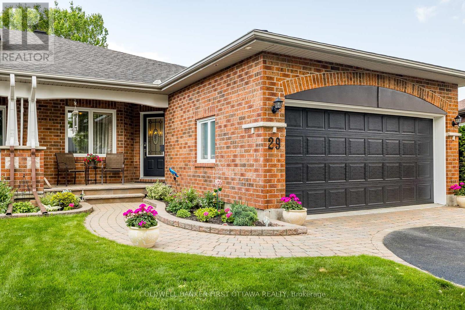 29 PEREGRINE CRESCENT, Ottawa, Ontario