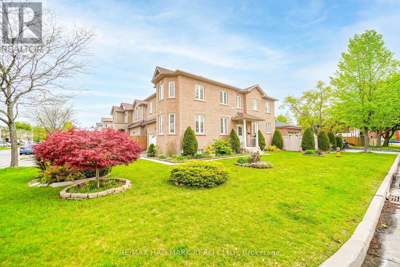 Property at 106 CRAGGVIEW DRIVE image 4
