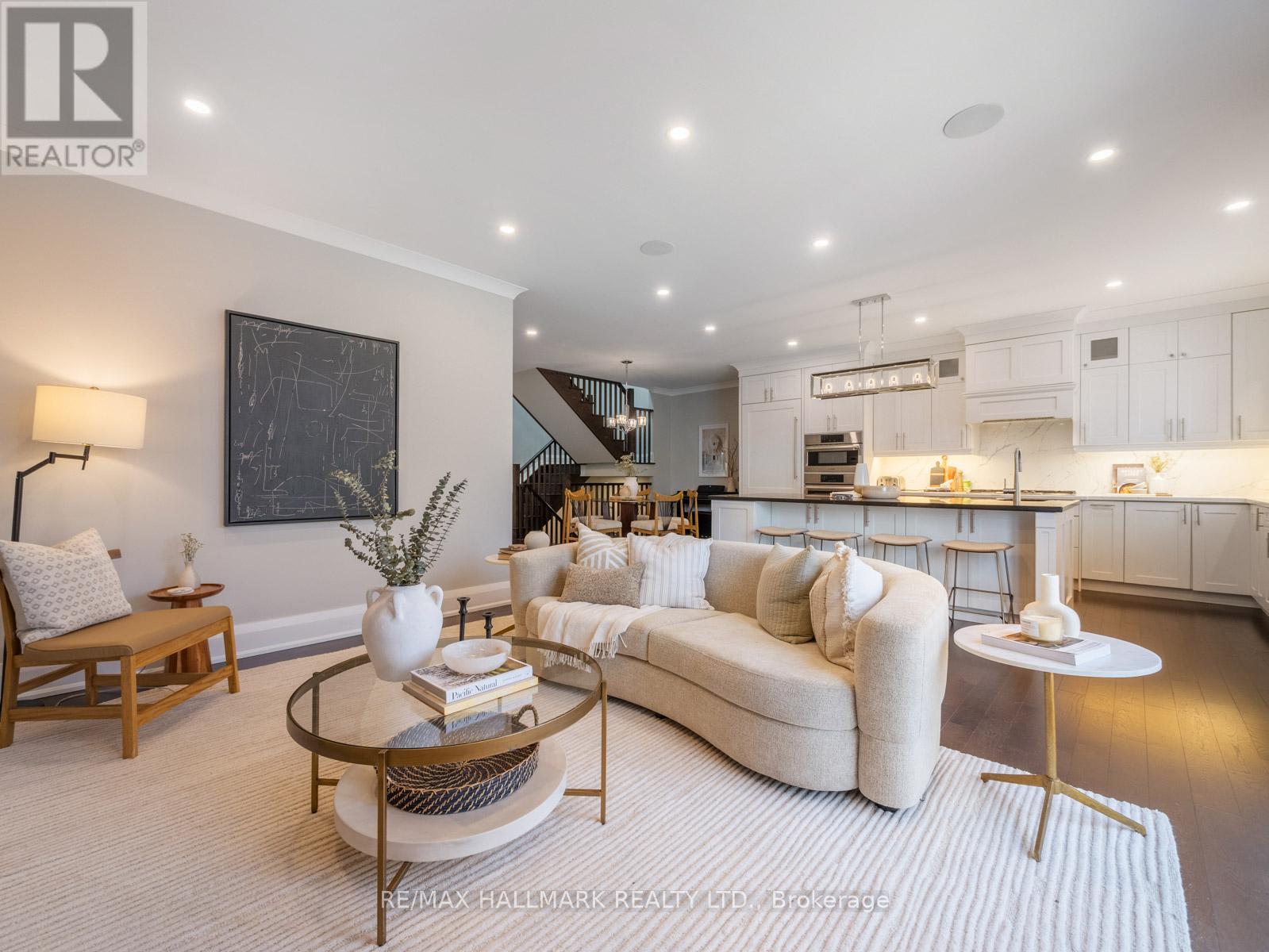 Property at 14 ELMVIEW DRIVE image 2