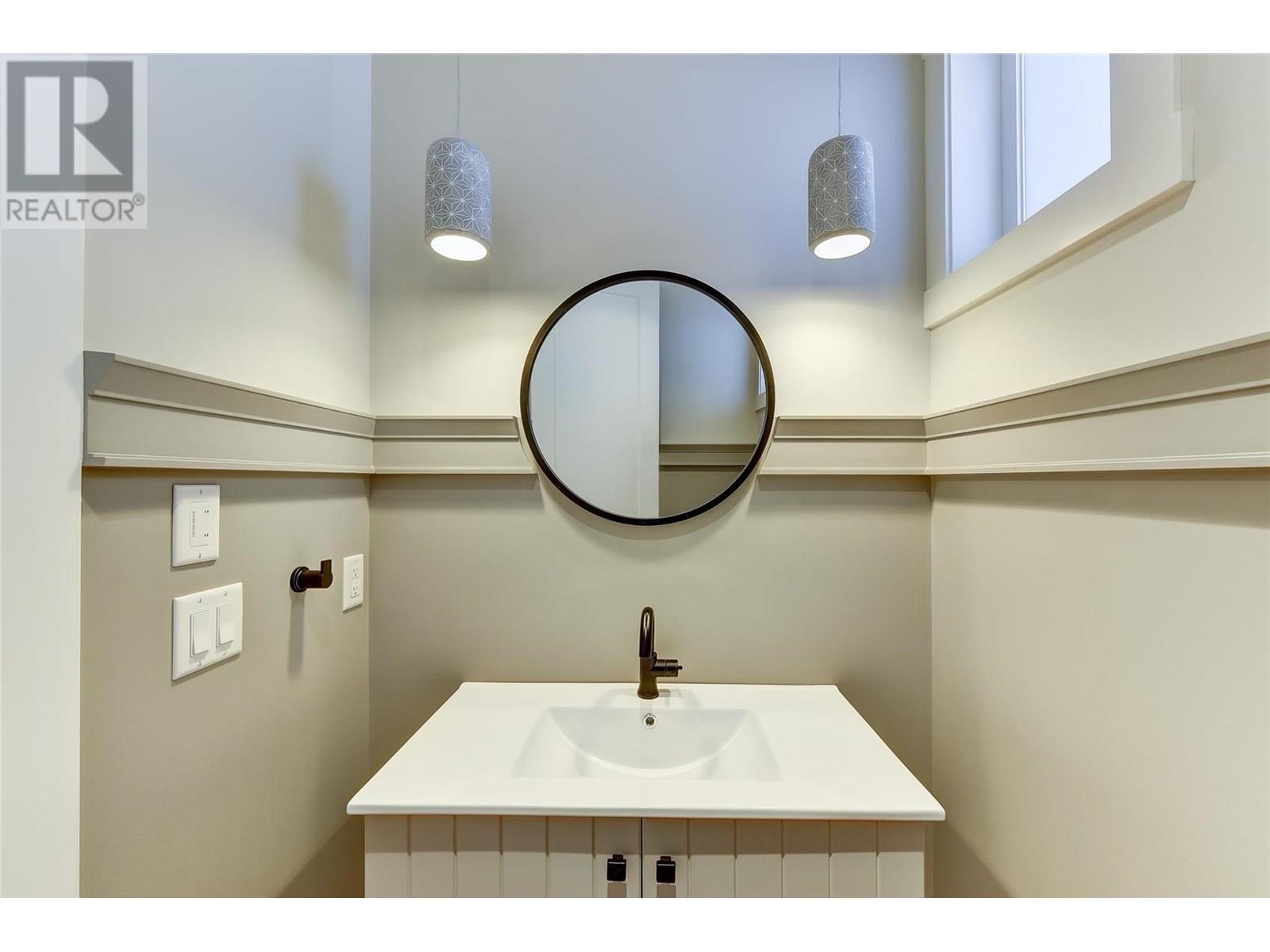 773 Barnaby Road, Kelowna, British Columbia  V1W 4N9 - Photo 45 - 10336906