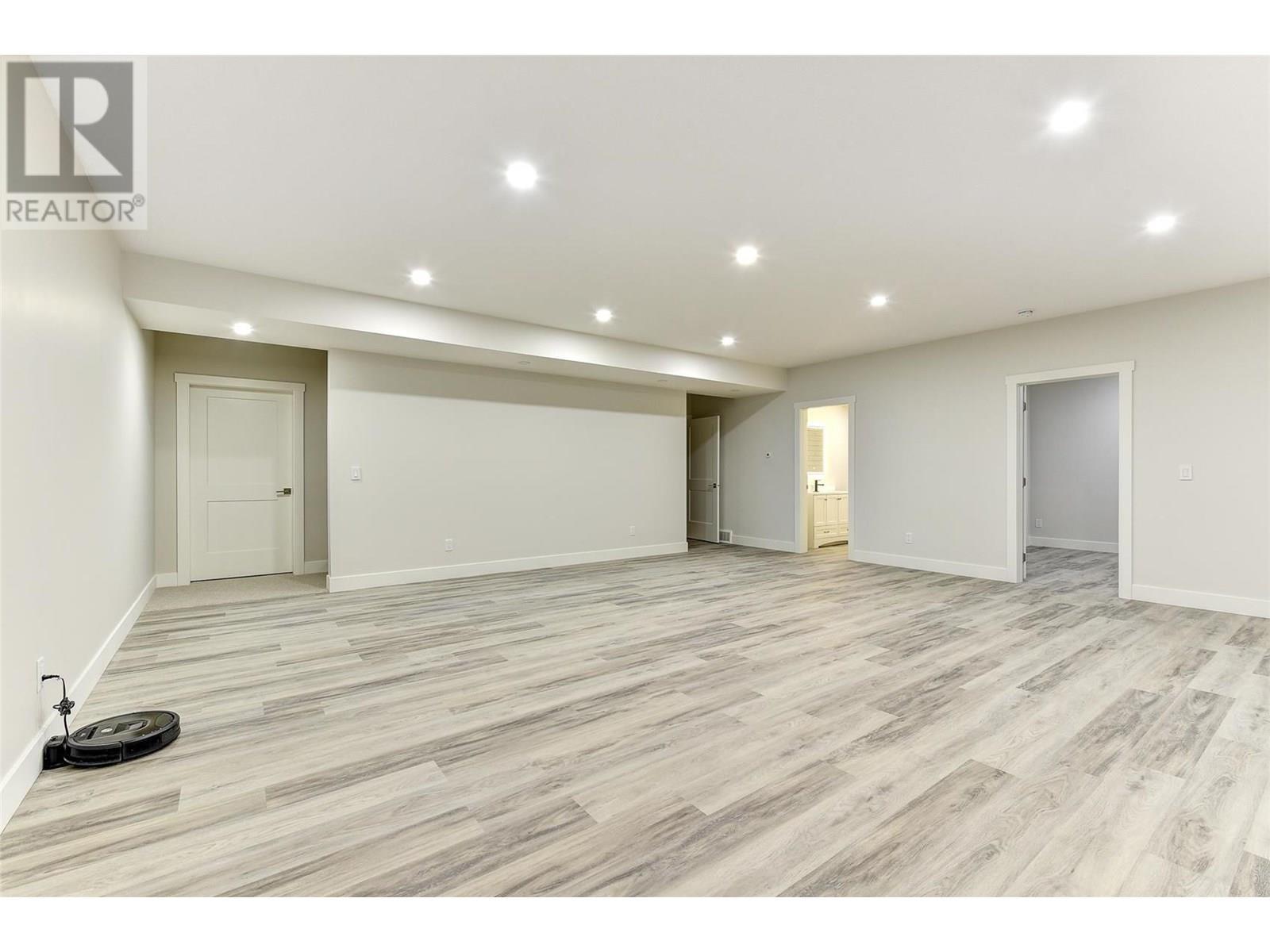 773 Barnaby Road, Kelowna, British Columbia  V1W 4N9 - Photo 42 - 10336906