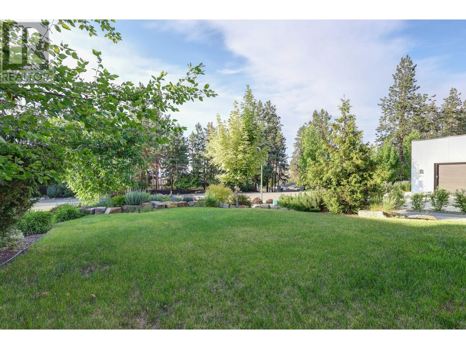 773 Barnaby Road, Kelowna, British Columbia  V1W 4N9 - Photo 51 - 10336906