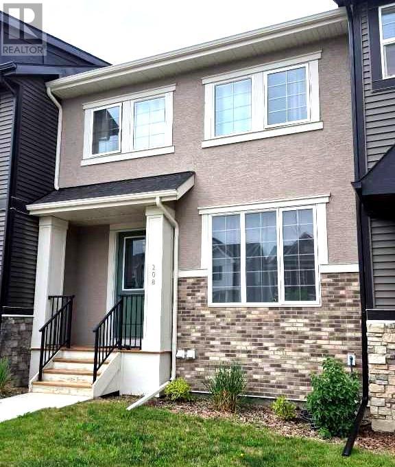 Property at 208 Waterford Boulevard image 2