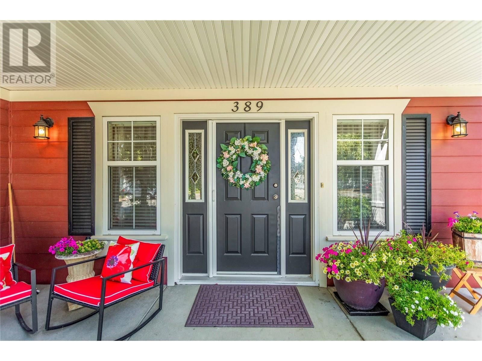 Property at 389 MCCARREN Avenue image 3