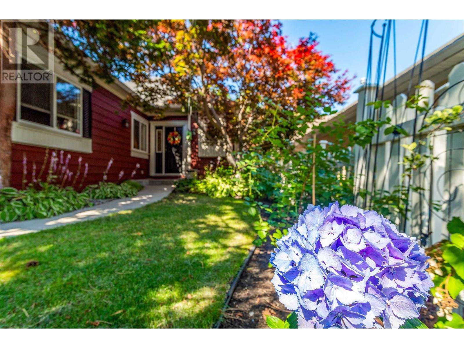 Property at 389 MCCARREN Avenue image 1