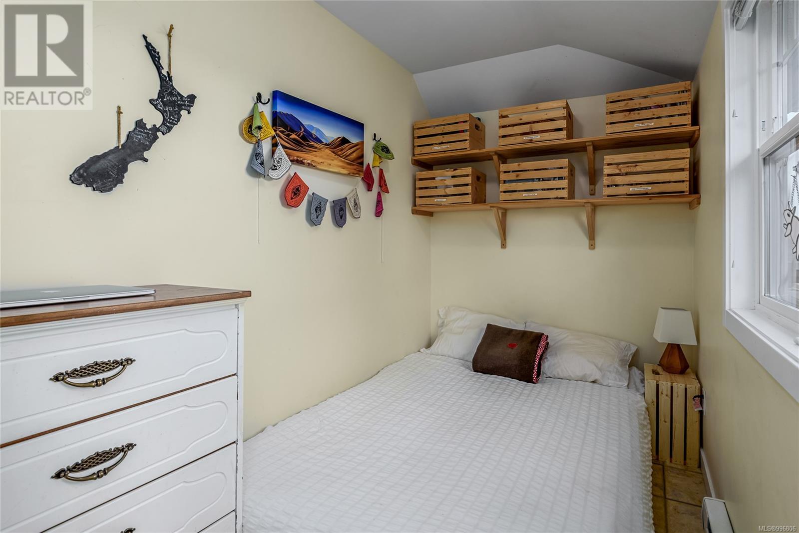 3352 Second St, Cumberland, British Columbia  V0R 1S0 - Photo 14 - 996806