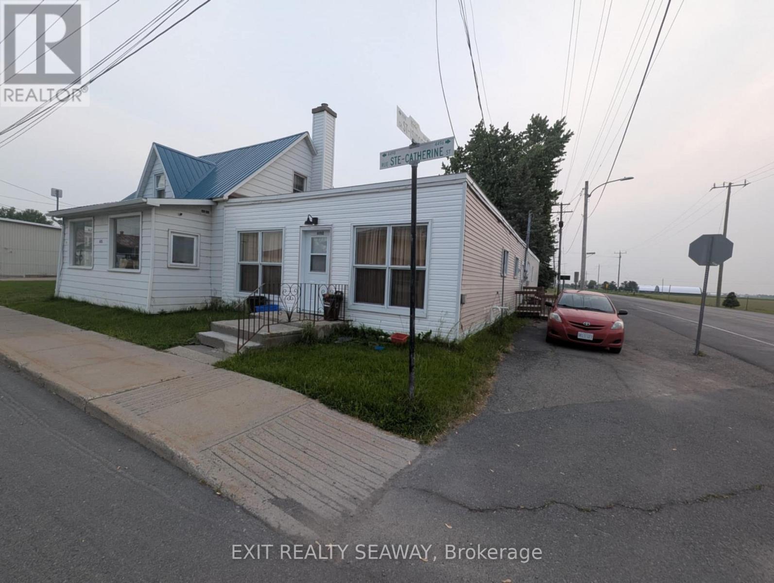 4496 Ste Catherine Street, The Nation, Ontario  K0C 2B0 - Photo 2 - X12220567