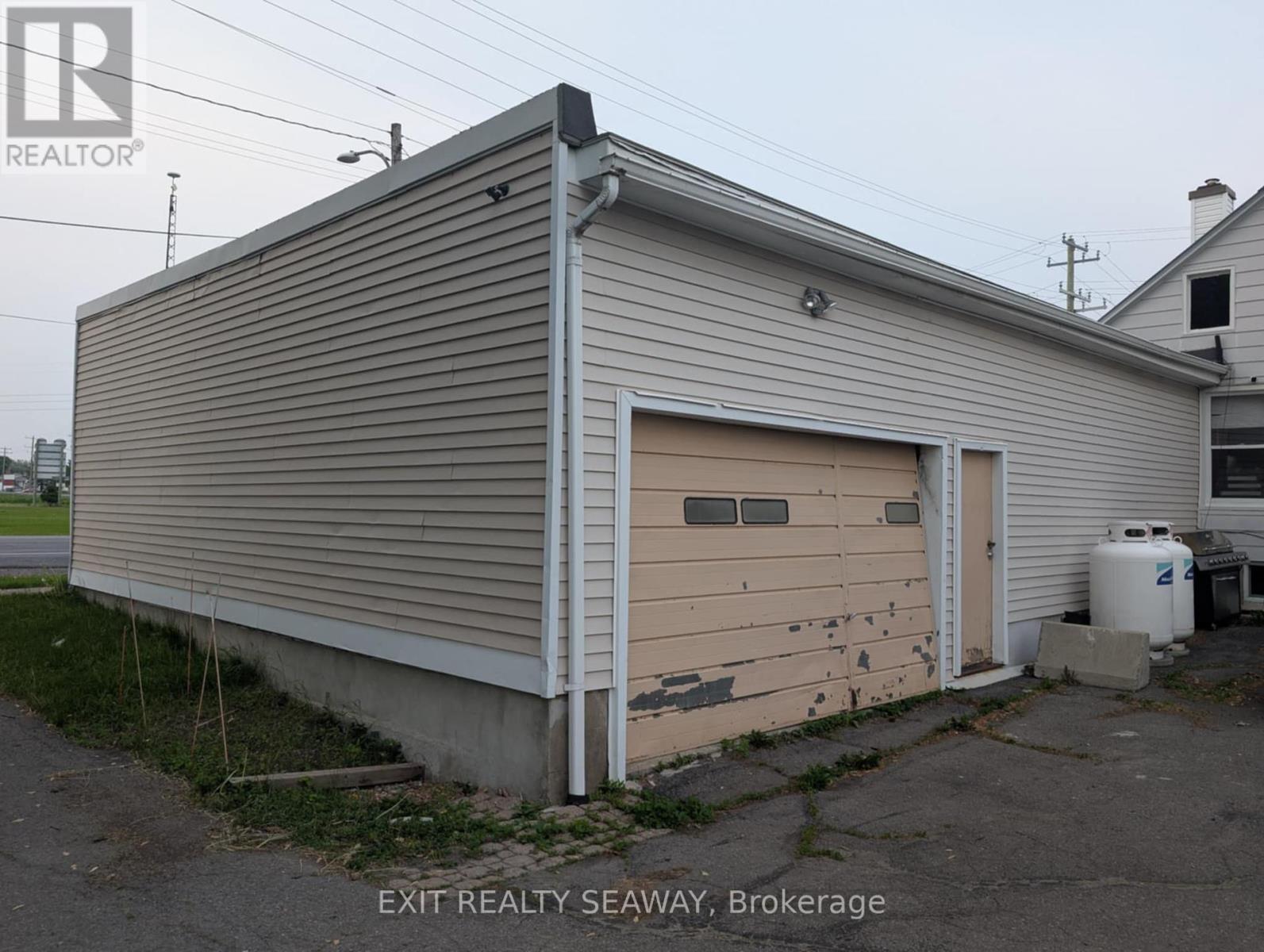 4496 Ste Catherine Street, The Nation, Ontario  K0C 2B0 - Photo 4 - X12220567