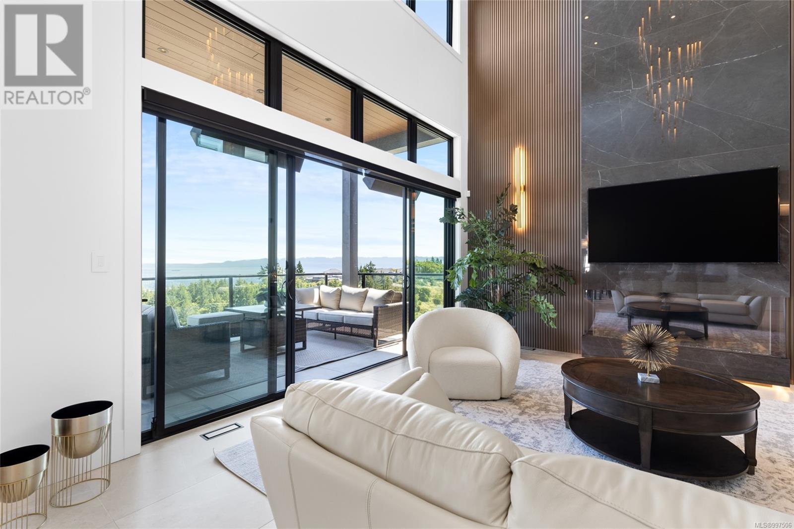Property at 2189 Navigators Rise image 4