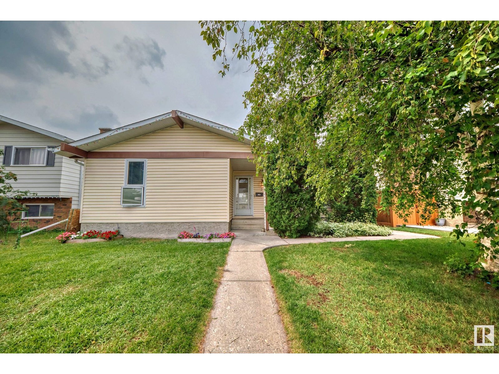 15608 124 ST NW, edmonton, Alberta