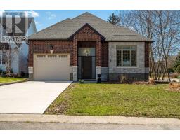 87 THE PROMENADE, Niagara-on-the-Lake, Ontario