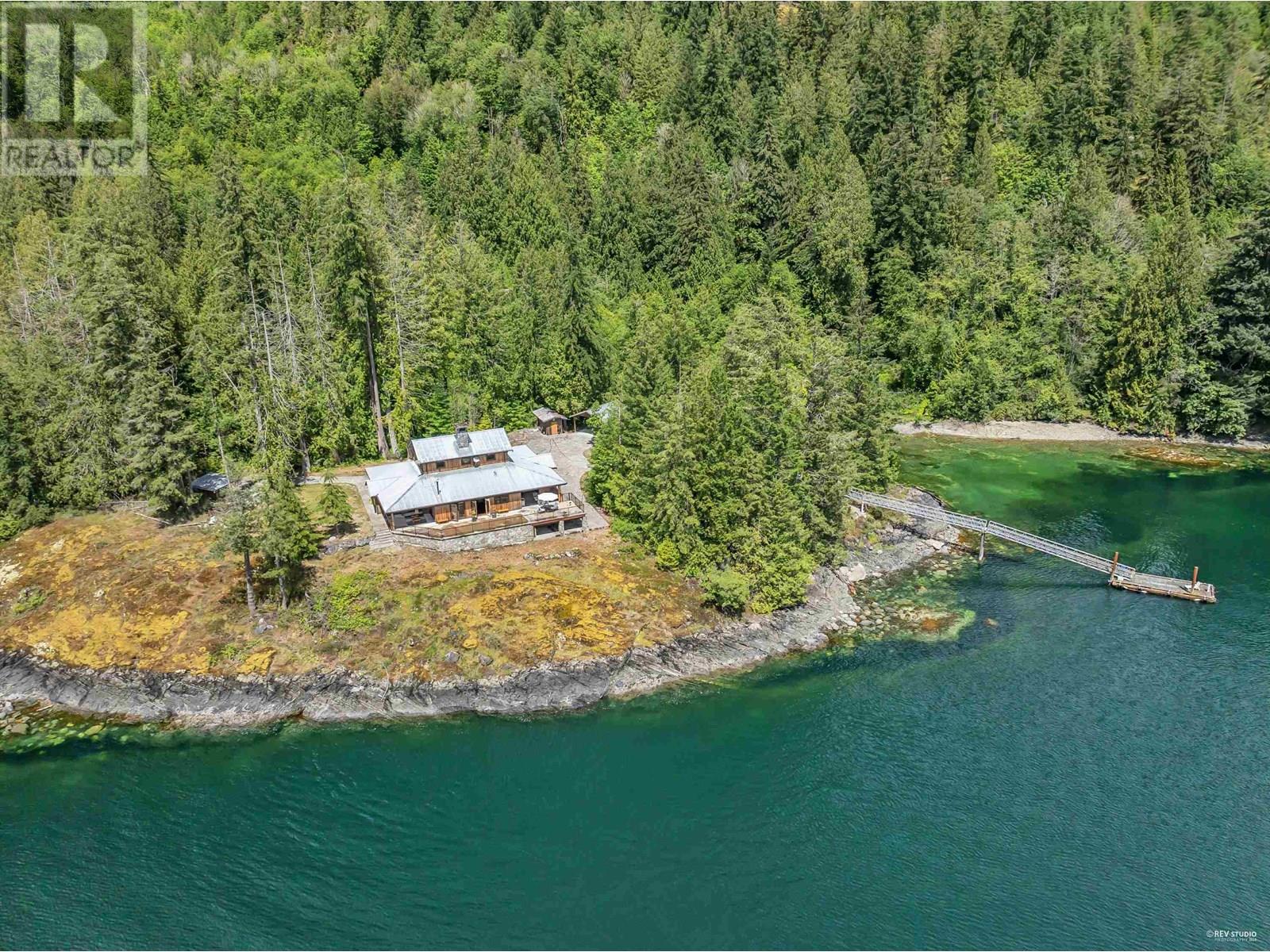 15781 EAST EGMONT SHORELINE, Egmont, British Columbia