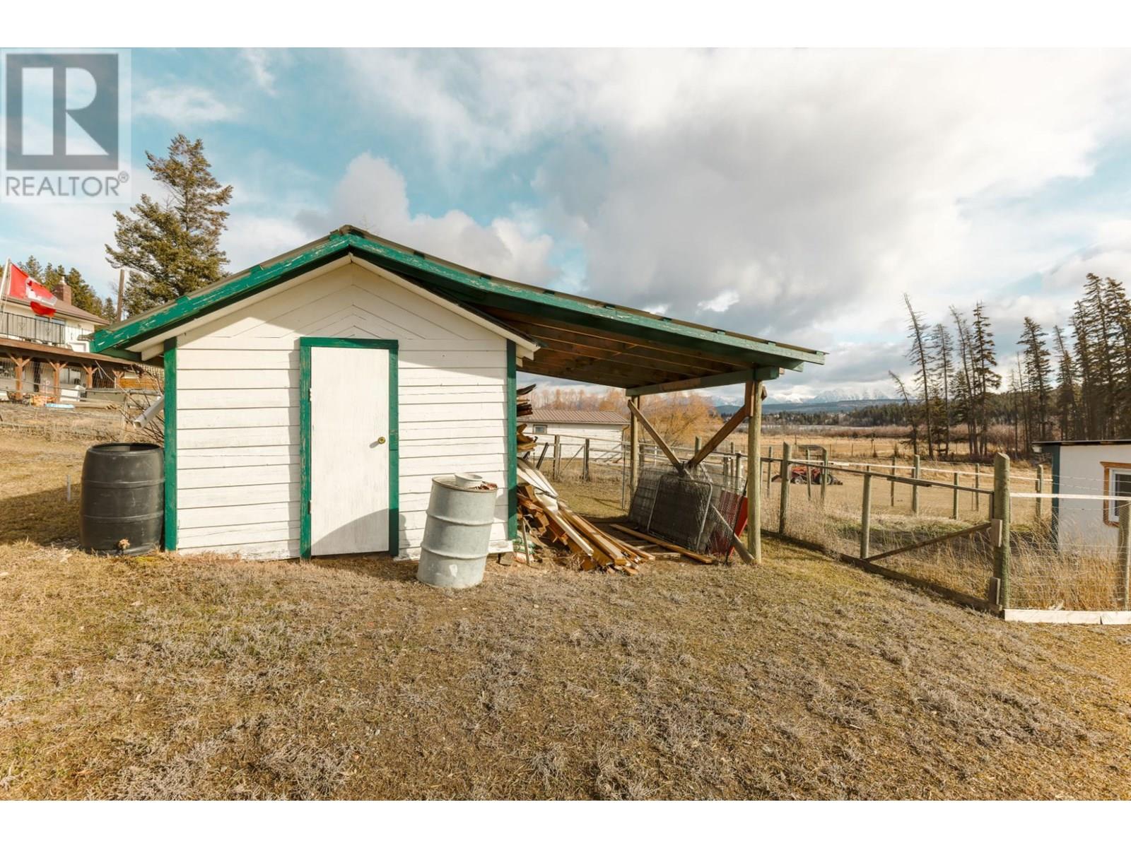 2000 3/95 Highway, Cranbrook, British Columbia  V1C 6X9 - Photo 29 - 2479349
