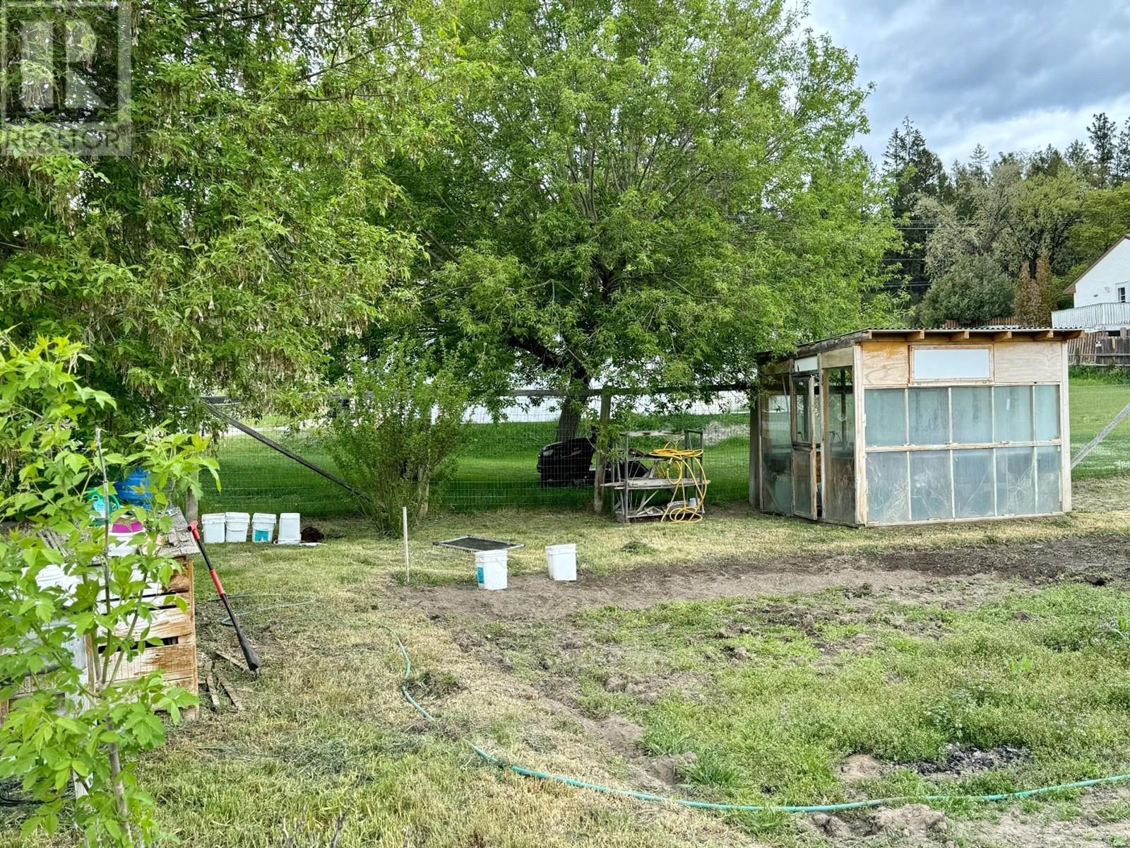 2000 3/95 Highway, Cranbrook, British Columbia  V1C 6X9 - Photo 15 - 2479349