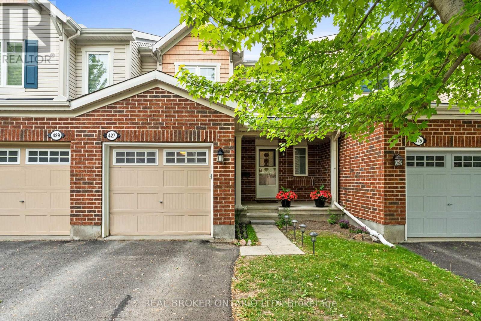 Property at 427 VENDEVALE AVENUE image 3