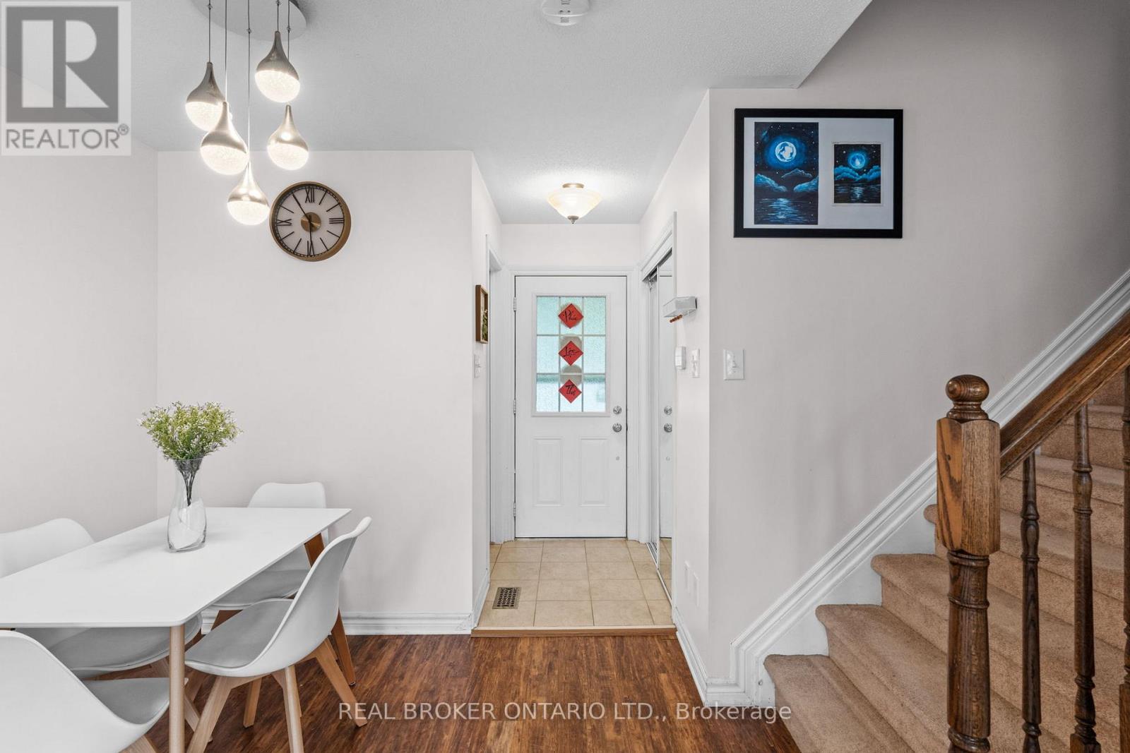 Property at 427 VENDEVALE AVENUE image 5