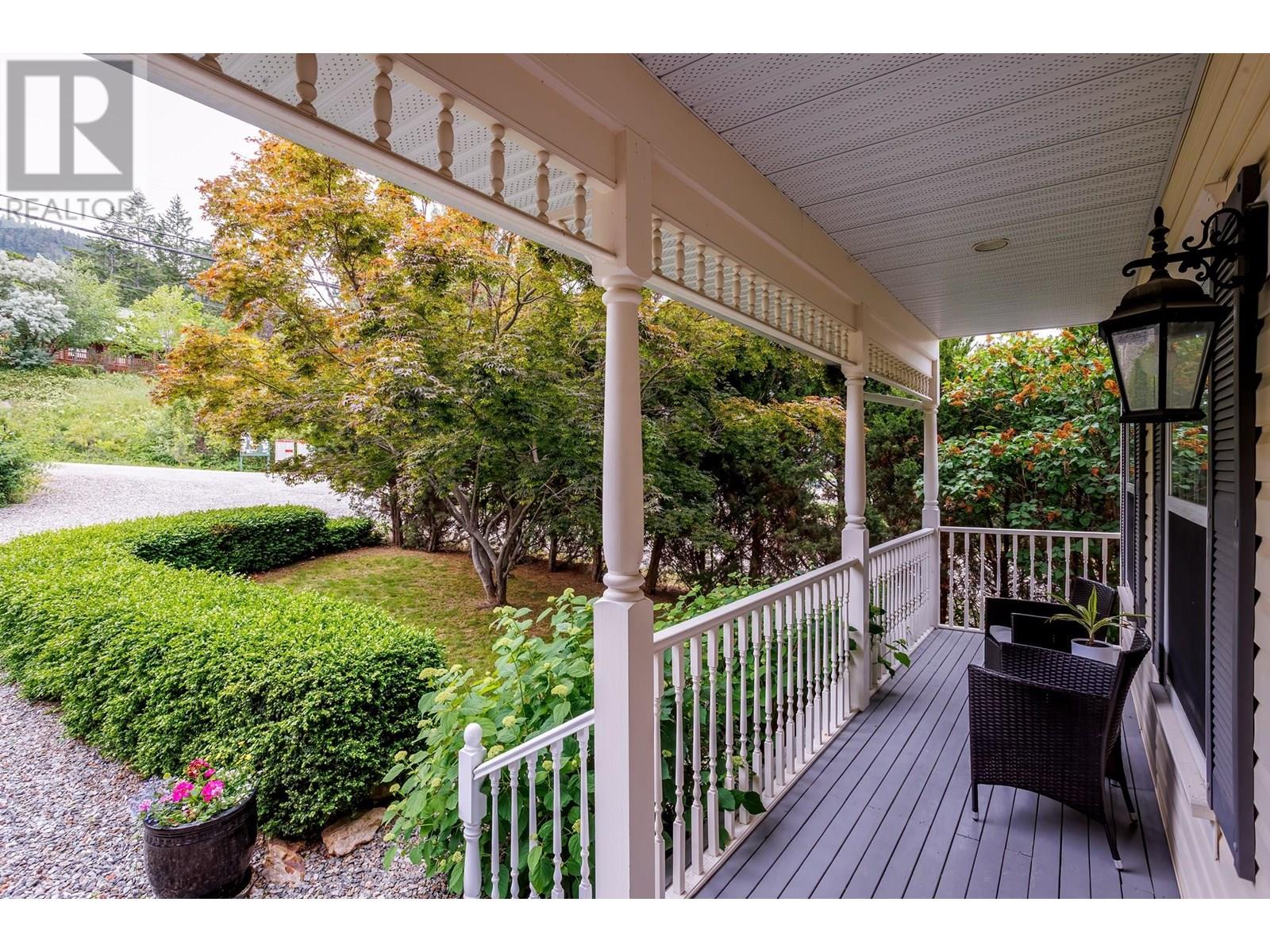 16730 Carrs Landing Road Lake Country Photo 4