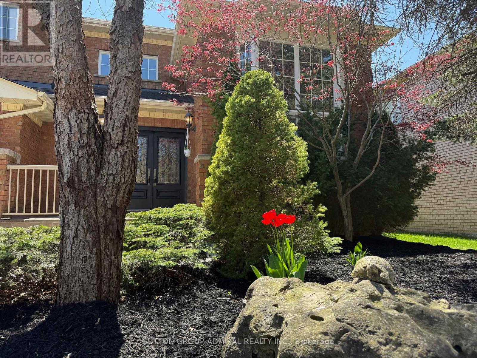 1066 Secretariate Road, Newmarket, Ontario  L3X 1M3 - Photo 4 - N12217661