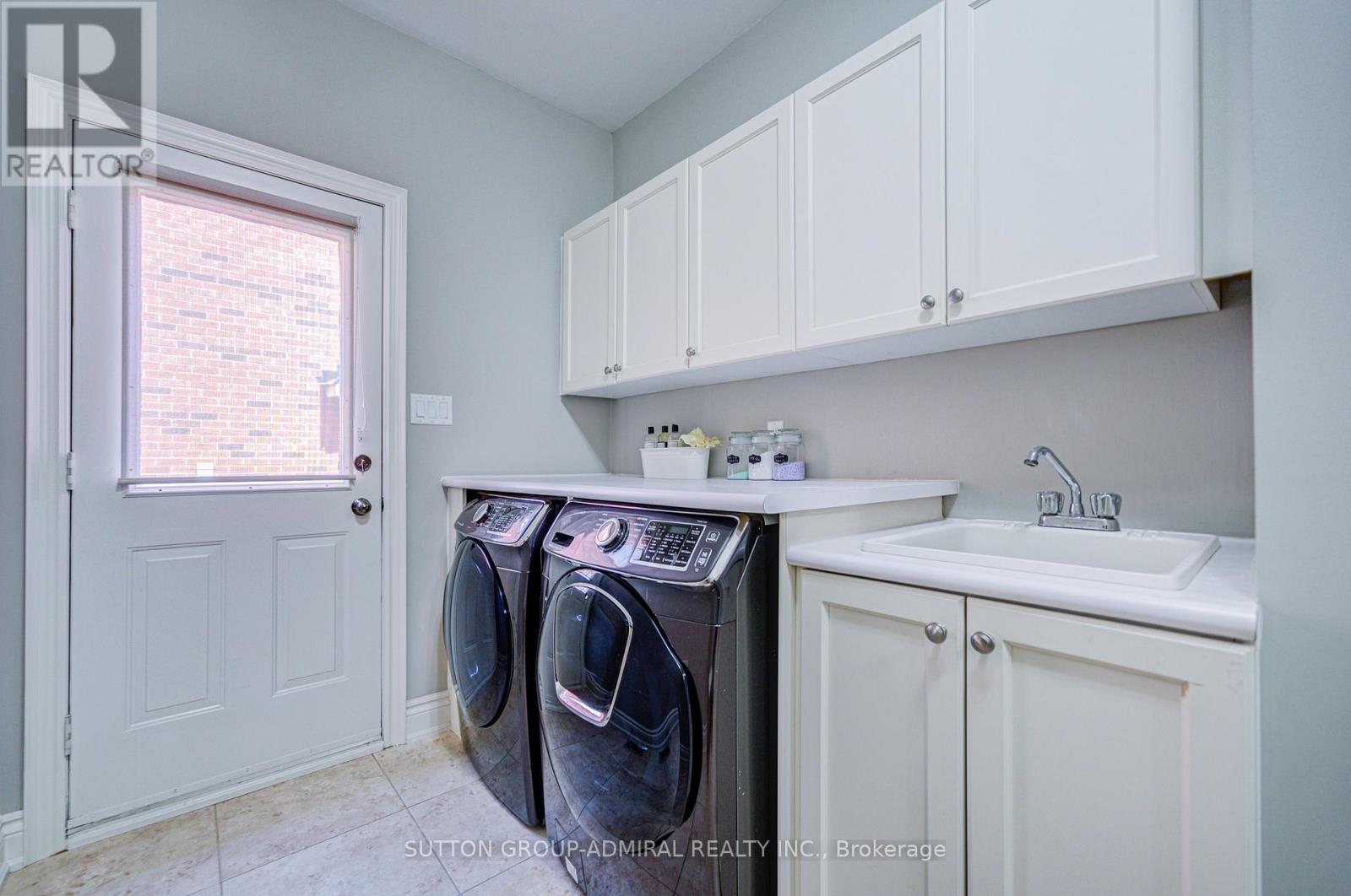 1066 Secretariate Road, Newmarket, Ontario  L3X 1M3 - Photo 45 - N12217661