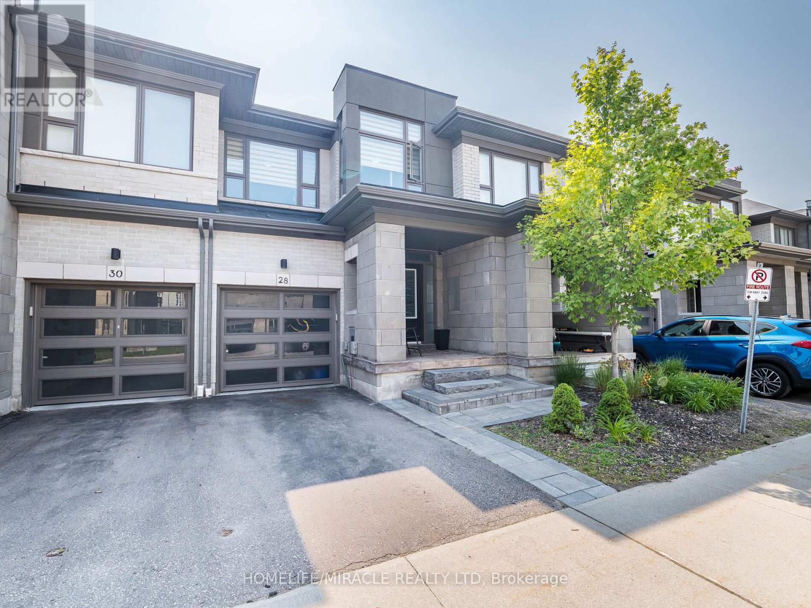 28 DONALD FLEMING WAY, Whitby, Ontario