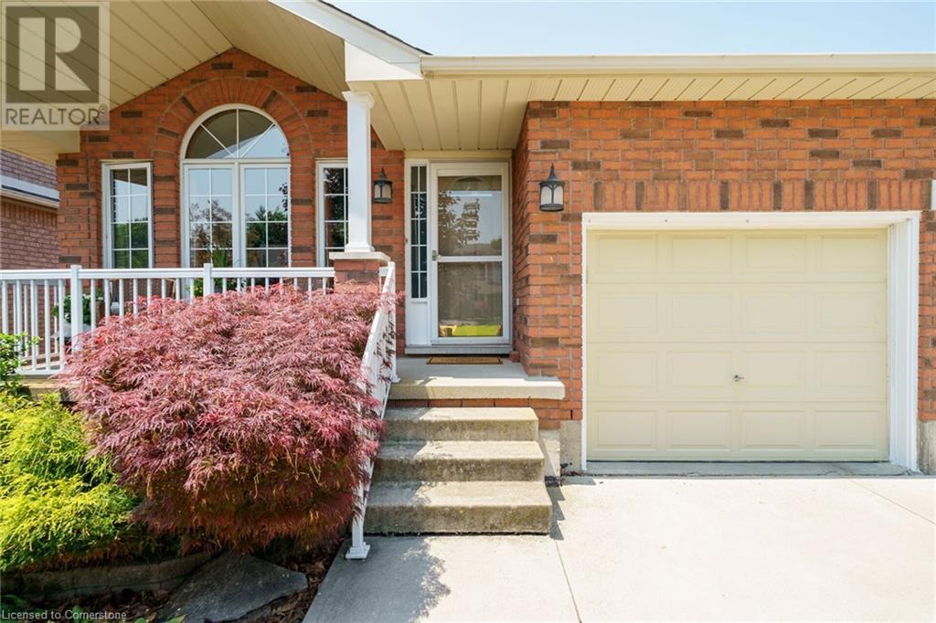 Property at 212 ALDERLEA Avenue image 2